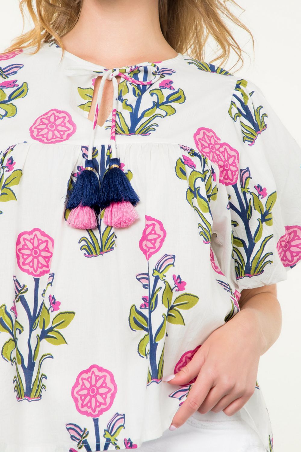 PUFF SLEEVE FLORAL TOP - WHITE