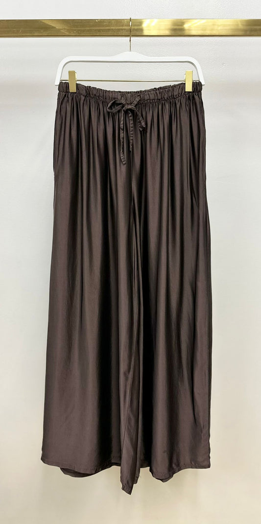 SILKY WIDE LEG PANTS - CHOCOLATE BROWN