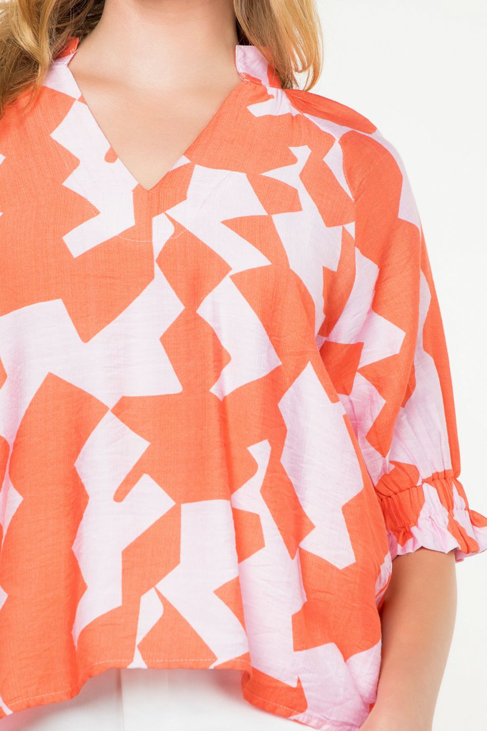 GEO PRINT TOP - PINK