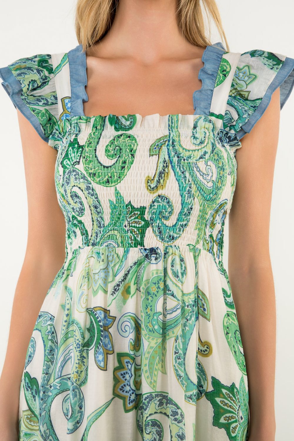 SMOCKED FLUTTER SLEEVE PAISLEY PRINT MAXI DRESS - GREEN