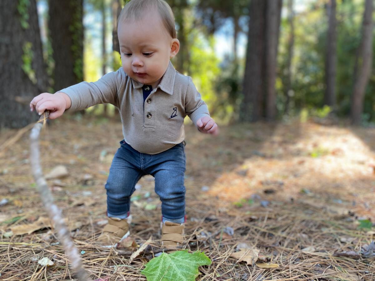 SEYMOUR POLO ONESIE - TAN PIQUE