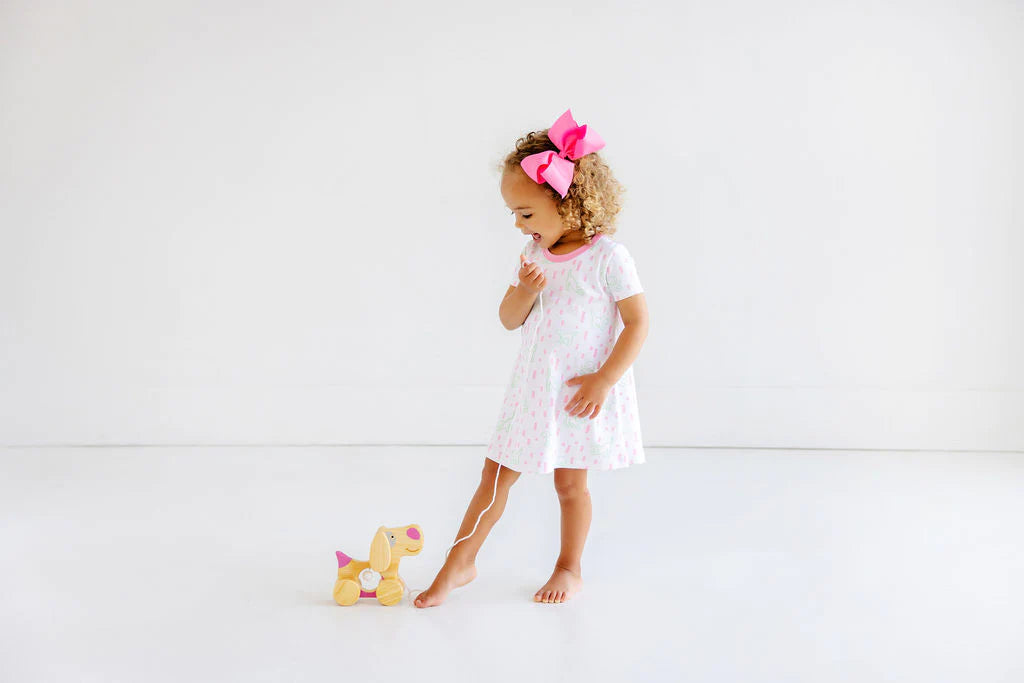 POLLY PLAY DRESS - SHORT SLEEVES PUPPY PAWTY/HAMPTONS HOT PINK