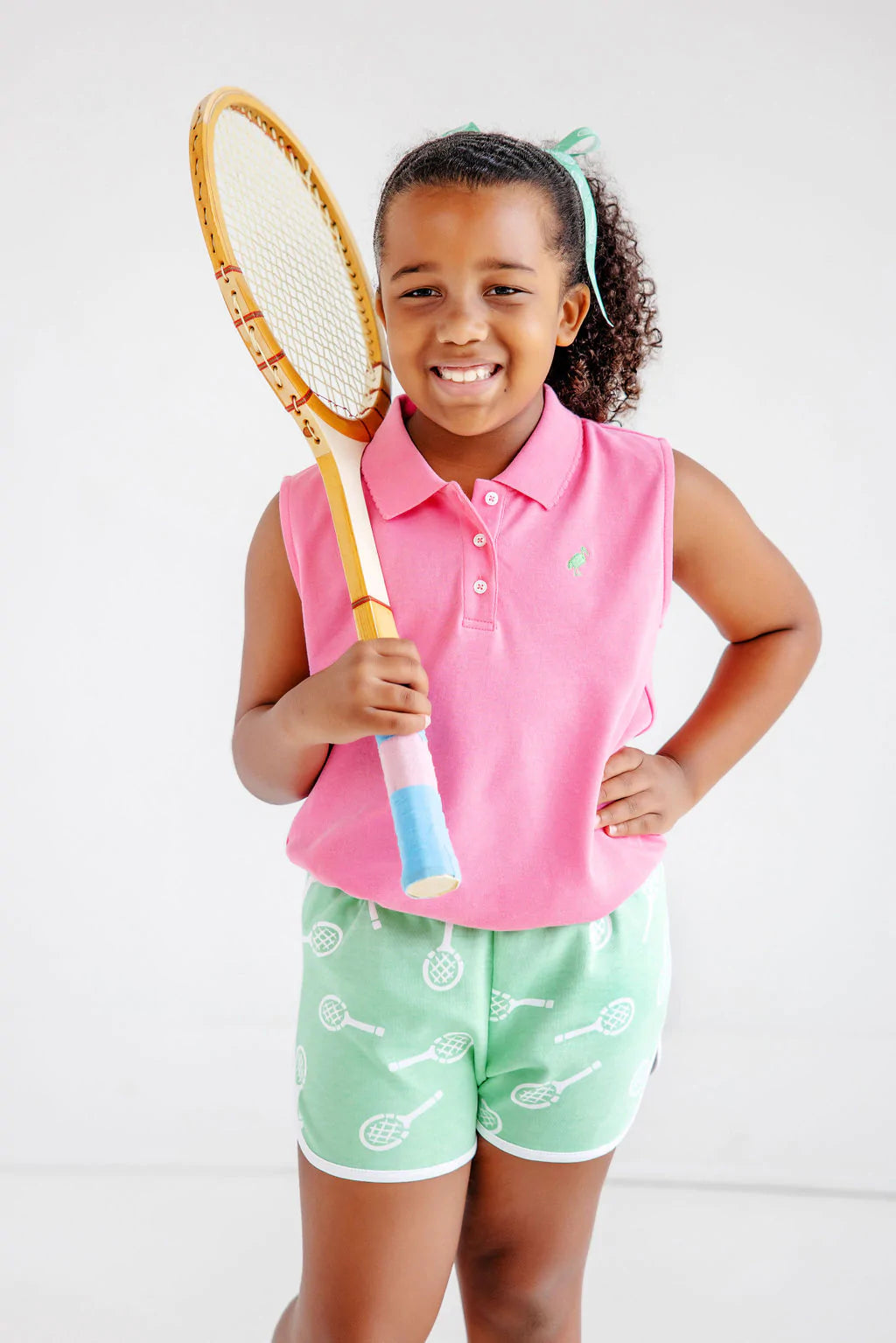 SLEEVELESS ANNA PRICE POLO - HAMPTONS HOT PINK/GRACE BAY GREEN