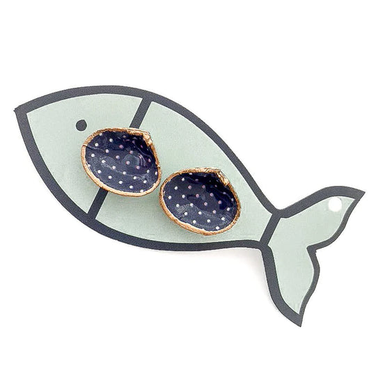 FAN-SEA SHELL STUD EARRINGS - NAVY POLKA DOT